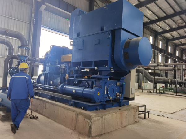 離心式空壓機.jpg 離心式空壓機.jpg